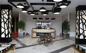 Fayton Hotel